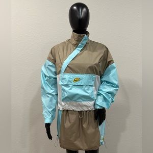 COPY - Color-blocked NIKE Windbreaker Set